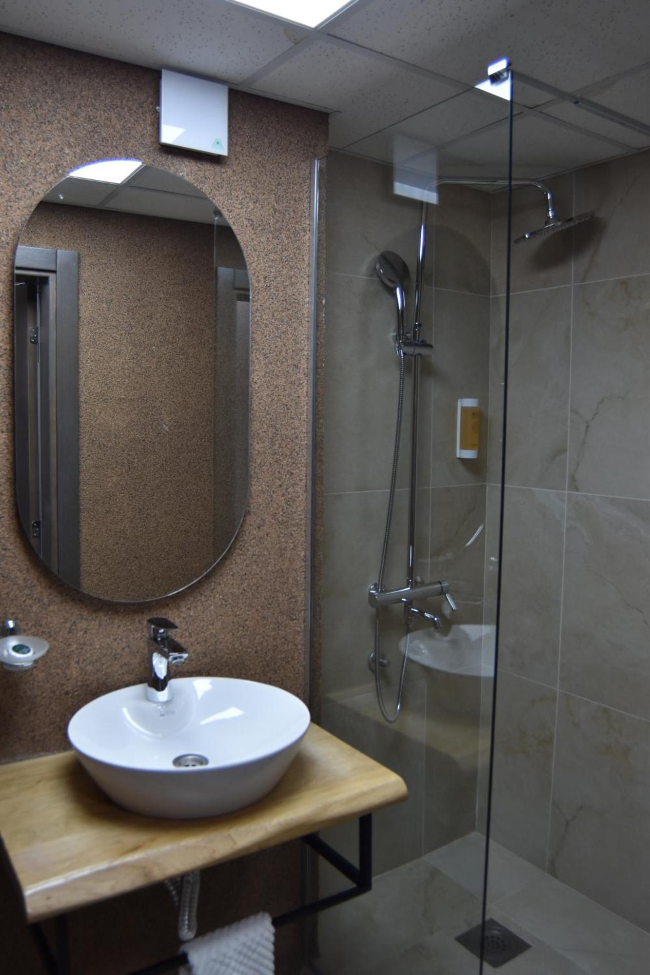 Hotel Montana Palace Kruševo Buitenkant foto